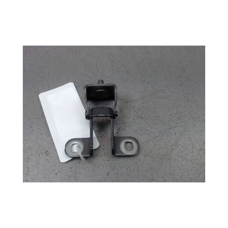 CHARNIERE HAYON D CITROEN C3 AIRCR.
