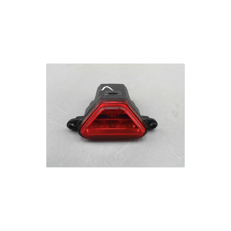 FEUX STOP SUPPLEMENTAIRE KIA PROCEED