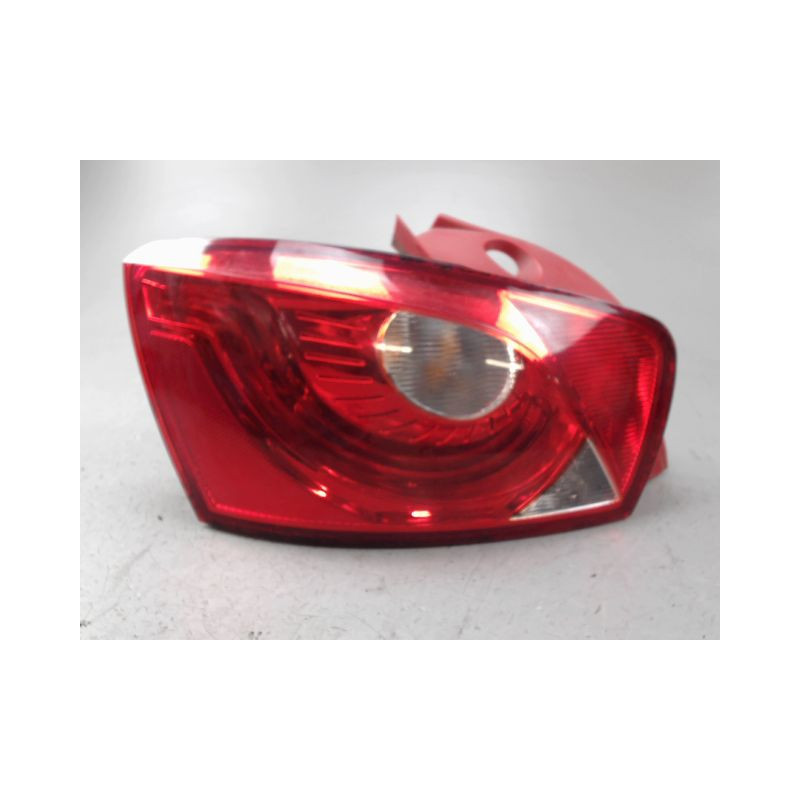 FEU ARRIERE GAUCHE  SEAT IBIZA