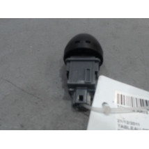 BOUTON DE WARNING TOYOTA RAV4