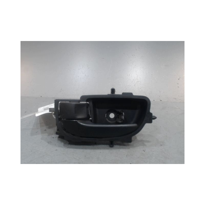 POIGNEE INTERIEURE PORTE AVANT GAUCHE TOYOTA YARIS