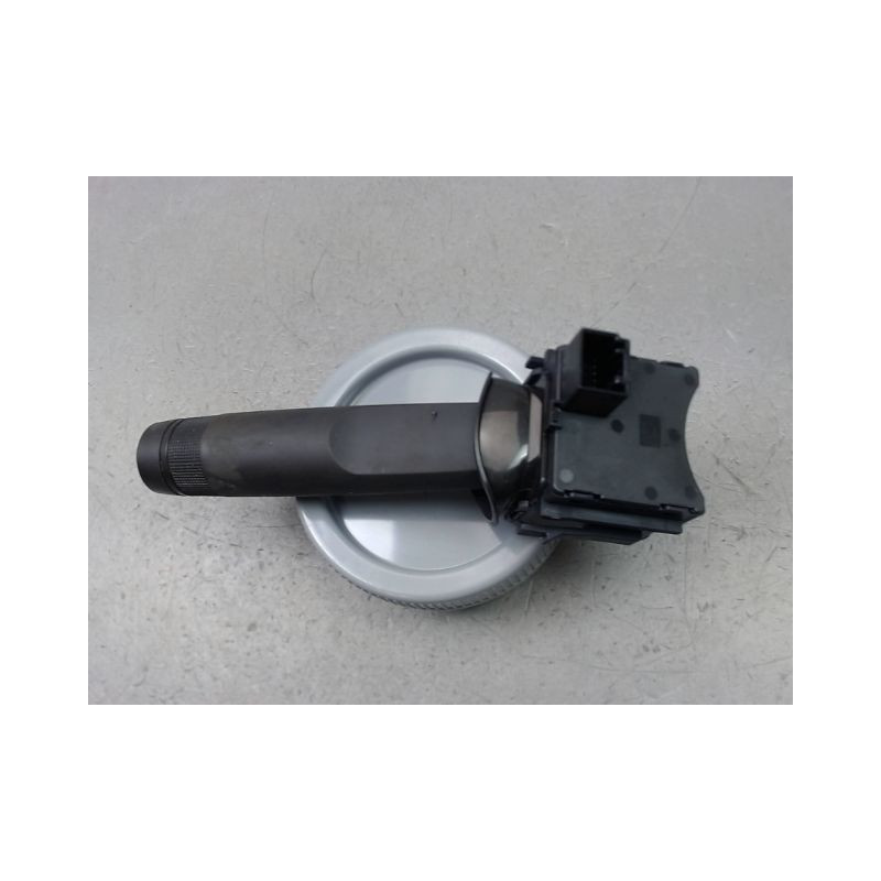 COMMANDE ECLAIRAGE OPEL CORSA 2010-