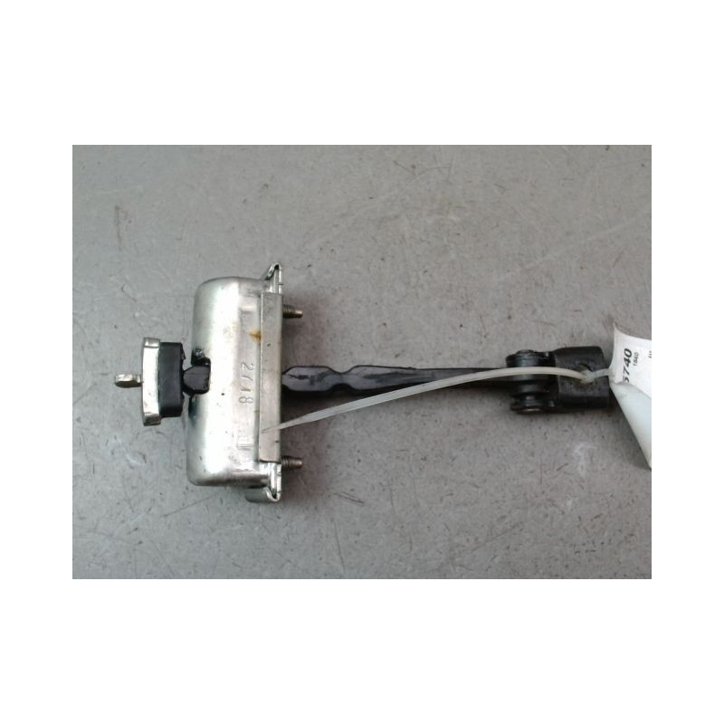 TIRANT PORTE AVANT GAUCHE OPEL CORSA 2010-