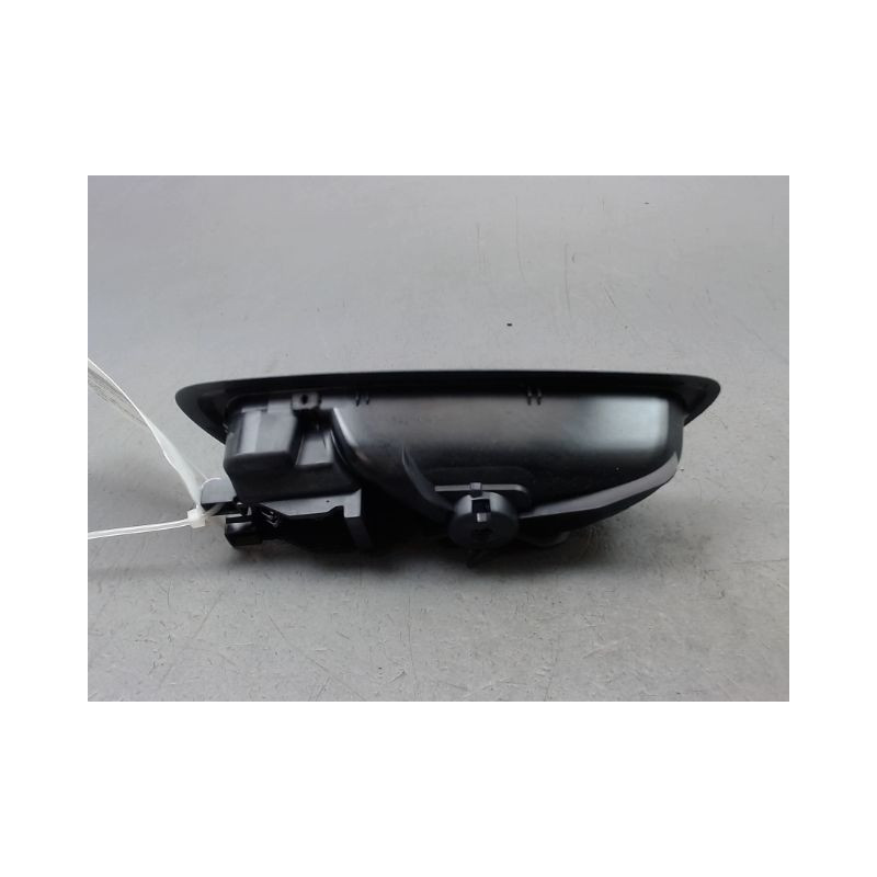 POIGNEE INTERIEURE PORTE ARRIERE DROIT RENAULT MEGANE IV PHASE 1 2015-