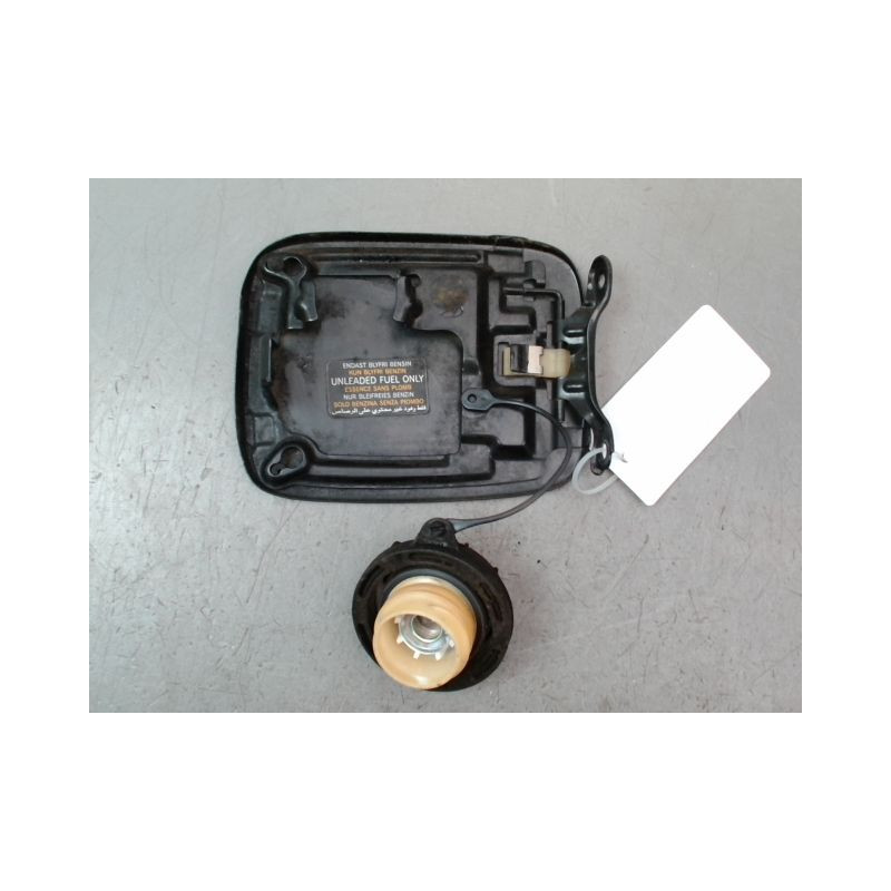 VOLET DE TRAPPE CARBURANT HYUNDAI I 10 I Phase 1 2008-2010
