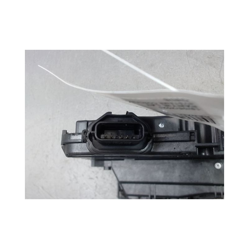 SYSTEME CONDAMNATION AVANT DROIT RENAULT CLIO