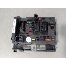 BOITE A FUSIBLES PEUGEOT 206