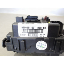 BOITE A FUSIBLES PEUGEOT 206