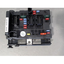 BOITE A FUSIBLES PEUGEOT 206