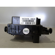 BOITE A FUSIBLES PEUGEOT 206