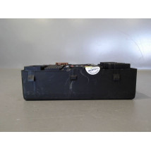 BOITE A FUSIBLES RENAULT GRAND SCENIC III 09-11