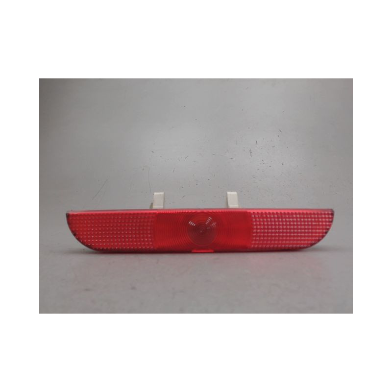 FEUX STOP SUPPLEMENTAIRE MAZDA 3