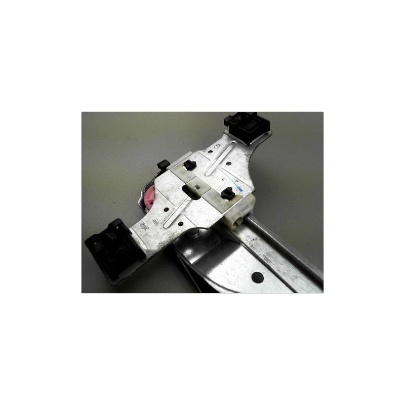 MECANISME LEVE-GLACE AVANT GAUCHE PEUGEOT 208 12-15