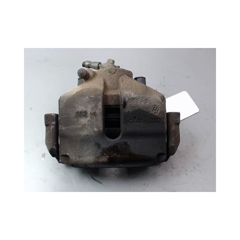 ETRIER DE FREIN AVANT DROIT VOLKSWAGEN TOURAN 09-
