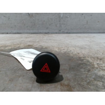 BOUTON DE WARNING NISSAN JUKE