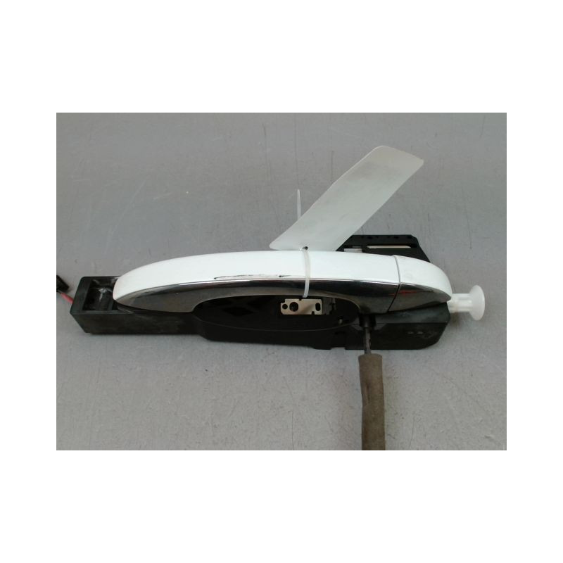 POIGNEE EXTERIEURE PORTE ARRIERE DROIT RENAULT MEGANE