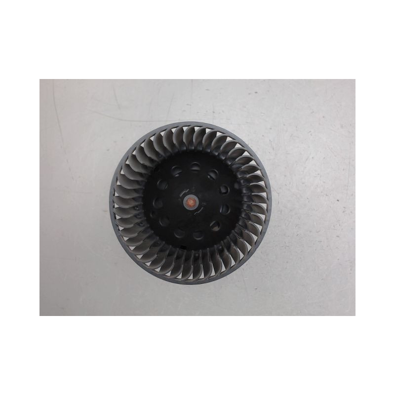 MOTEUR VENTILATEUR CHAUFFAGE RENAULT MEGANE