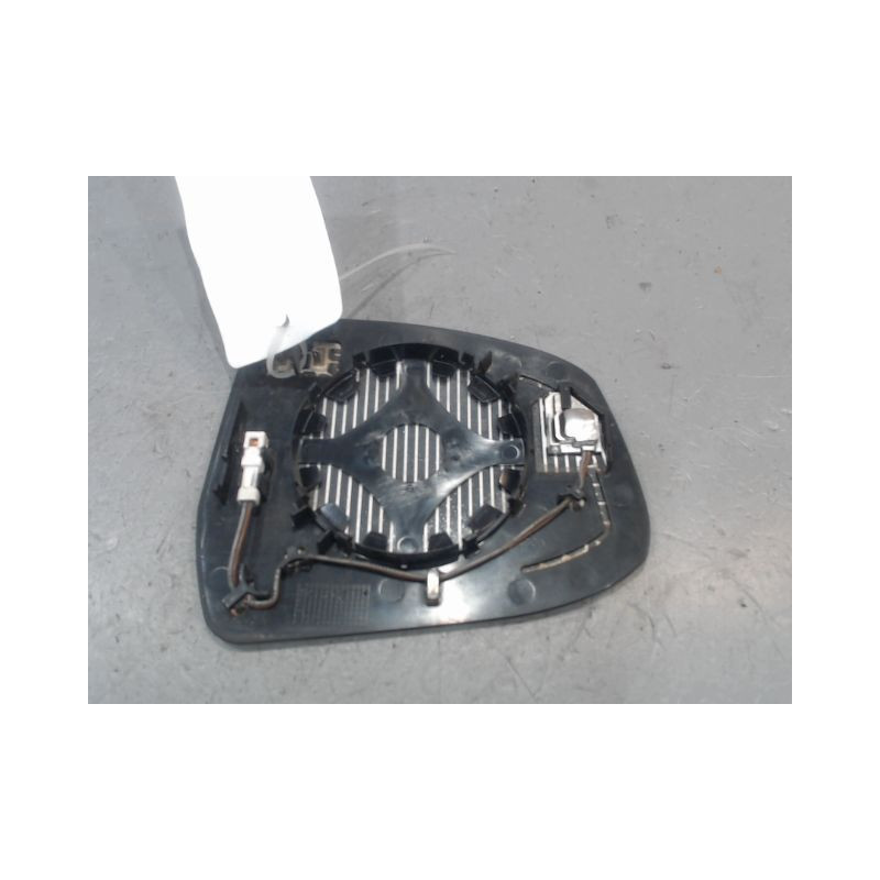 GLACE RETROVISEUR EXT G FORD FOCUS