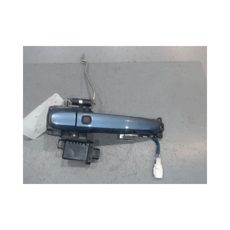 POIGNEE EXTERIEURE PORTE AVANT DROIT TOYOTA RAV4