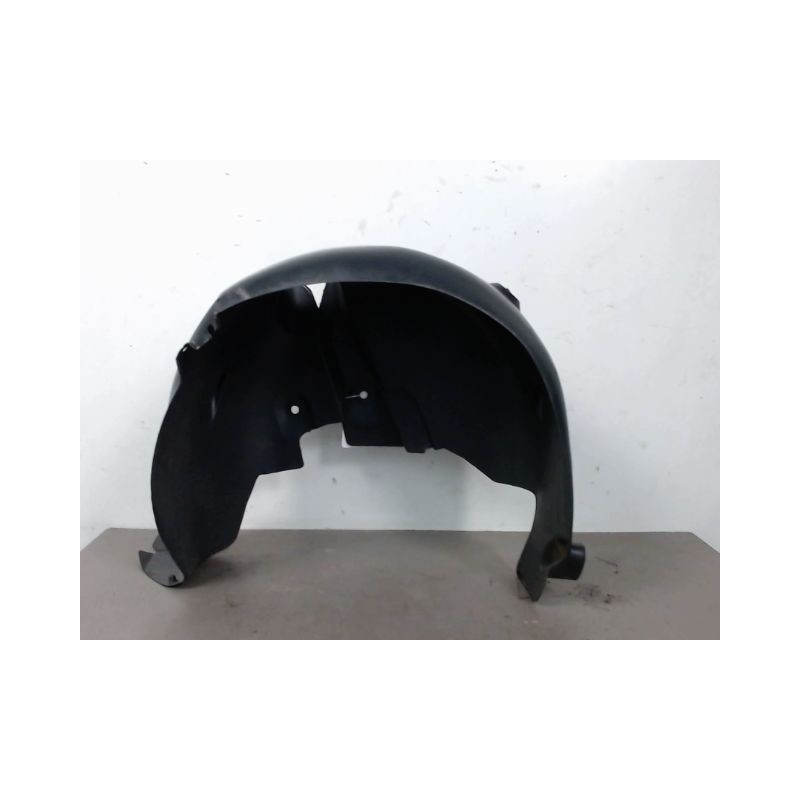 PARE-BOUE ARRIERE DROIT RENAULT CLIO