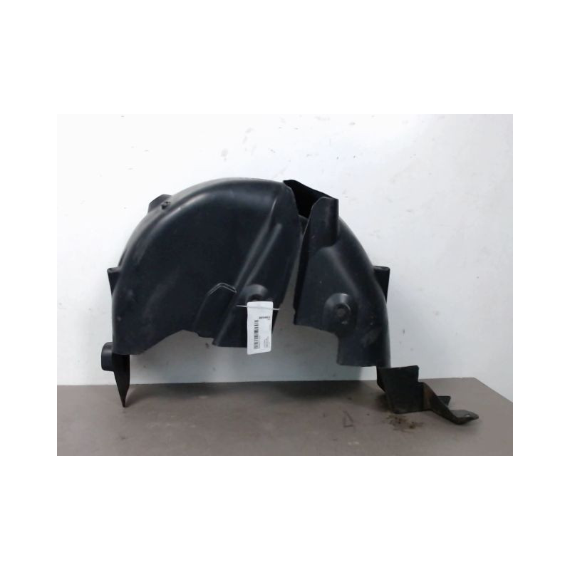 PARE-BOUE ARRIERE DROIT RENAULT CLIO