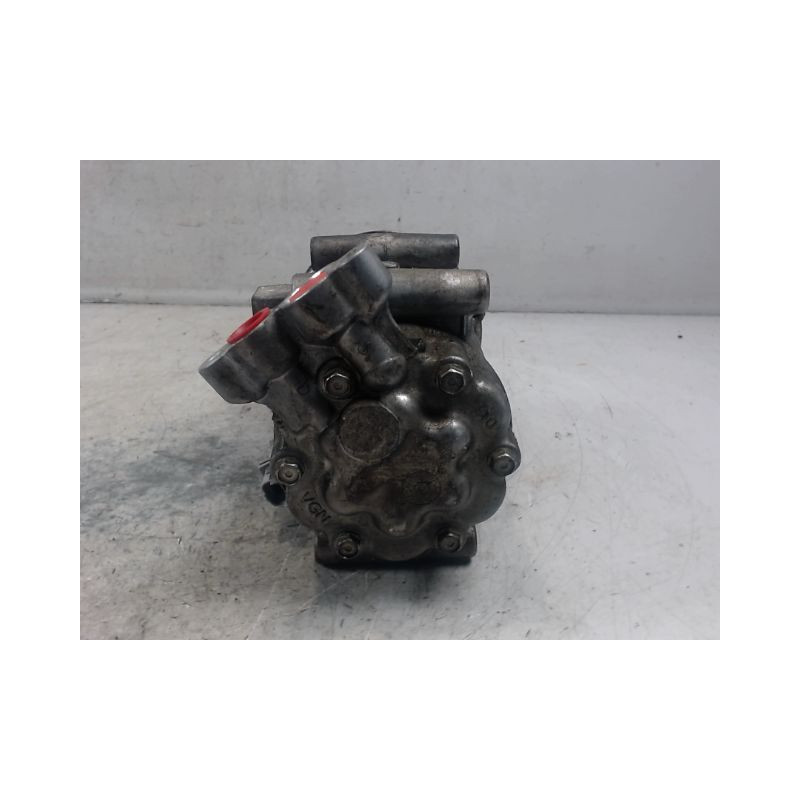 COMPRESSEUR AIR CONDITIONNE RENAULT CLIO III 2009-