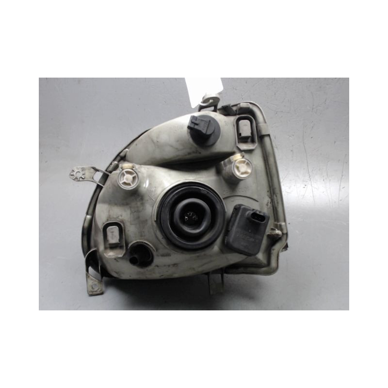 PHARE DROIT OPEL AGILA