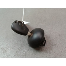 BOUCHON RESERVOIR A CARBURANT DACIA SANDERO II Phase 1 2012-...