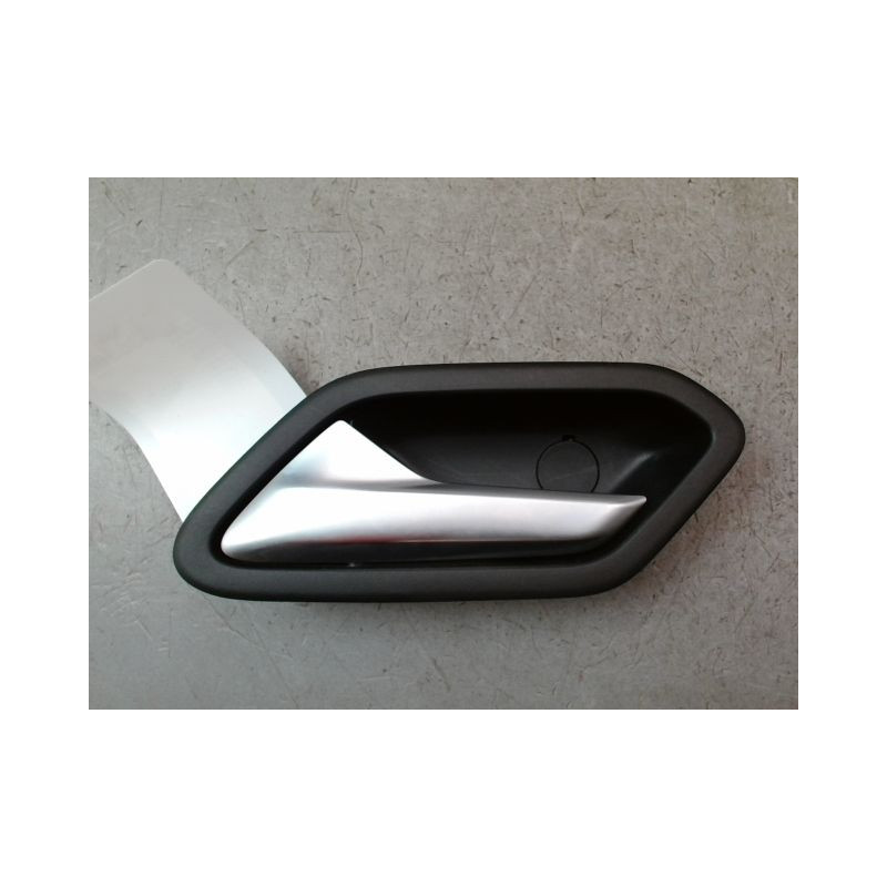 POIGNEE INTERIEURE PORTE AVANT GAUCHE DACIA SANDERO 2008-