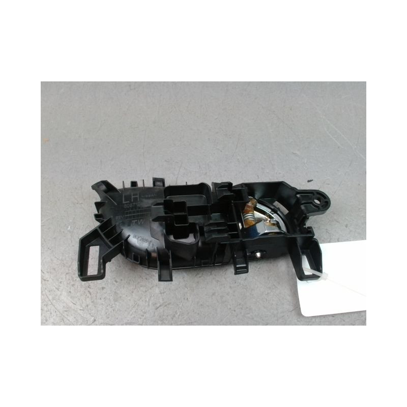 POIGNEE INTERIEURE PORTE ARRIERE GAUCHE NISSAN QASHQAI BREAK II Phase 1 2014-...