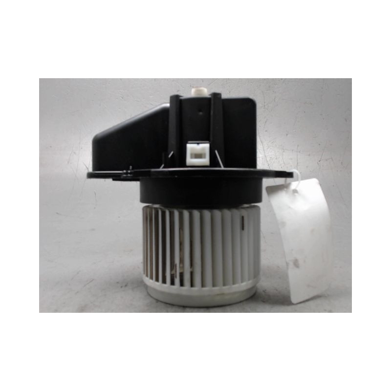 MOTEUR VENTILATEUR CHAUFFAGE FIAT PANDA
