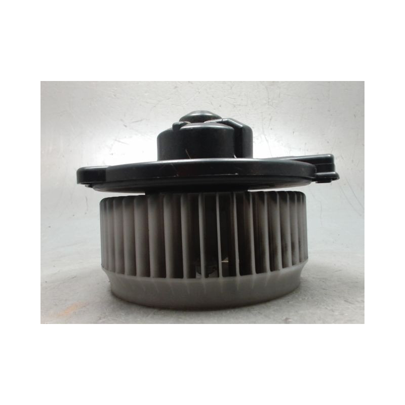 MOTEUR VENTILATEUR CHAUFFAGE MITSUBISHI GRANDIS