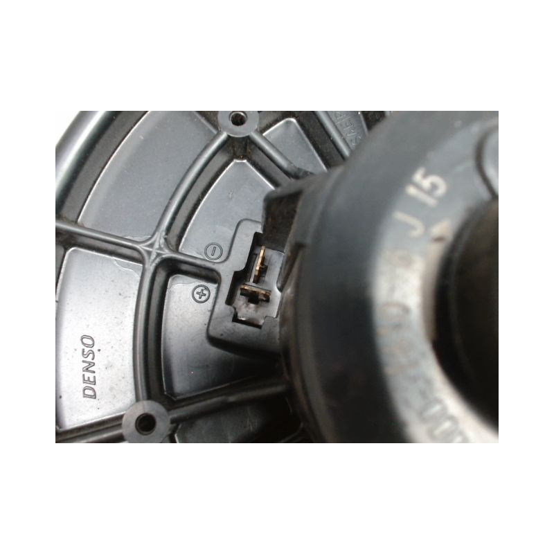 MOTEUR VENTILATEUR CHAUFFAGE MITSUBISHI GRANDIS