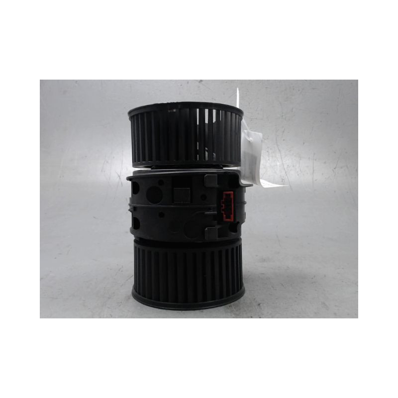 MOTEUR VENTILATEUR CHAUFFAGE RENAULT MEGANE