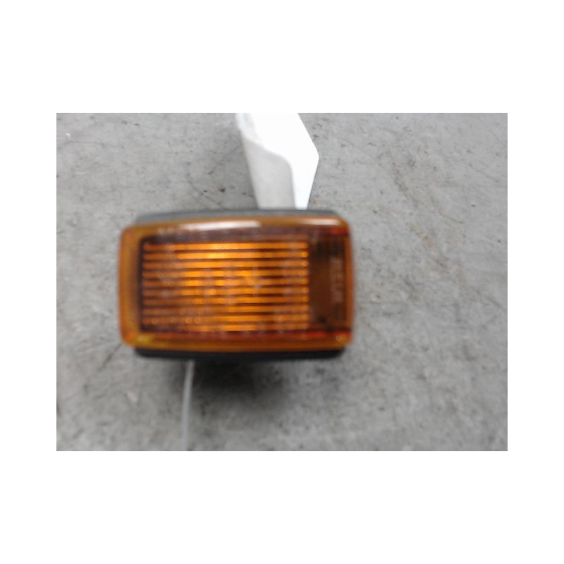 REPETITEUR AILE DROIT VOLVO 850 -93