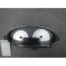 BLOC COMPTEURS TOYOTA YARIS
