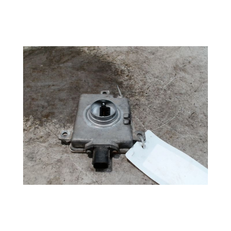 BOITIER XENON PHARE GAUCHE CITROEN C-CROSSER 2007-