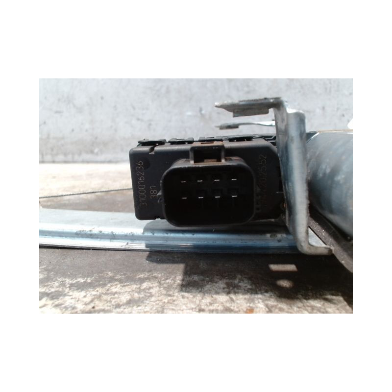 MECANISME+MOTEUR LEVE-GLACE ARRIERE DROIT FORD MONDEO 2000-2007