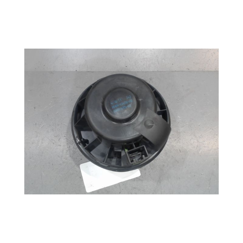 MOTEUR VENTILATEUR CHAUFFAGE FORD FOCUS