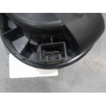 MOTEUR VENTILATEUR CHAUFFAGE FORD FOCUS