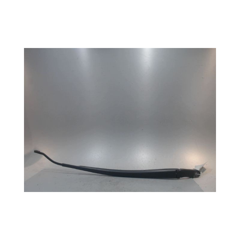 BRAS ESSUIE-GLACE AVANT DROIT TOYOTA RAV4