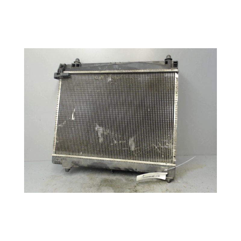 RADIATEUR TOYOTA YARIS