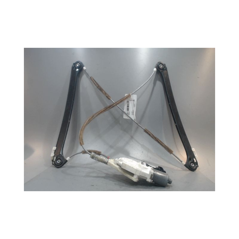 MECANISME+MOTEUR LEVE-GLACE AVANT DROIT AUDI A3