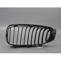 GRILLE CALANDRE DROIT BMW SERIE 3 BERL. VI (F30/F80) 2011-...