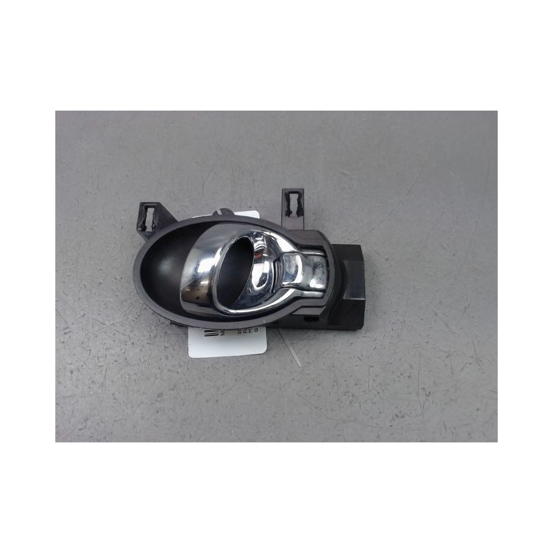 POIGNEE INTERIEURE PORTE AVANT GAUCHE NISSAN CUBE