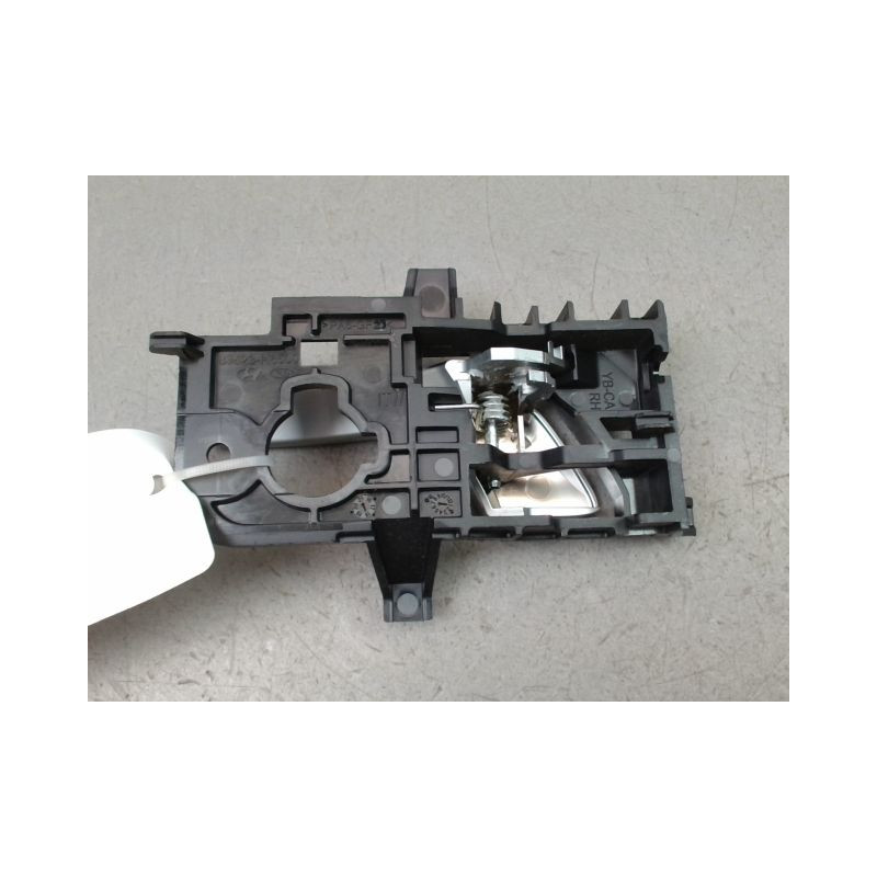 POIGNEE INTERIEURE PORTE ARRIERE DROIT KIA RIO 2005-
