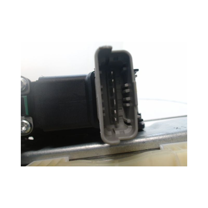 MECANISME+MOTEUR LEVE-GLACE AVANT GAUCHE DACIA SANDERO 2008-