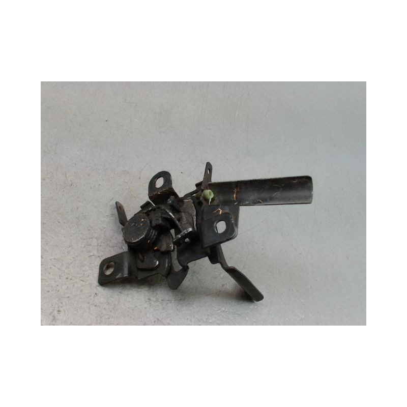 SERRURE CAPOT SUBARU FORESTER