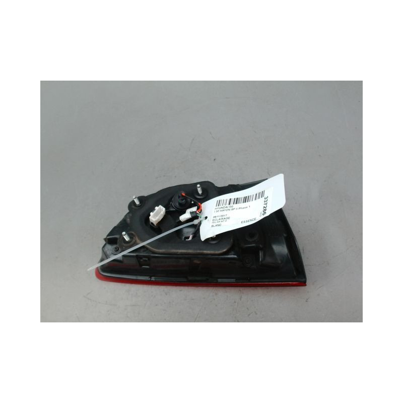 FEU ARRIERE INTERIEUR DROIT HYUNDAI I 30 II Phase 1 2012-...