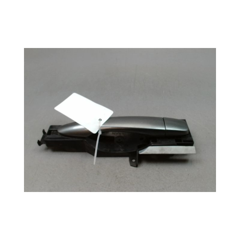 POIGNEE EXTERIEURE PORTE ARRIERE DROIT NISSAN QASHQAI BREAK II Phase 1 2014-...